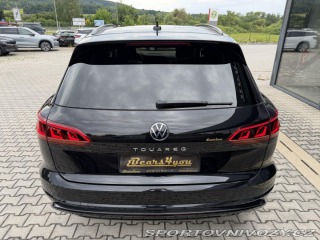 Volkswagen Ostatní modely Touareg 3.0TDI 210kW R-LINE HUD P 2021