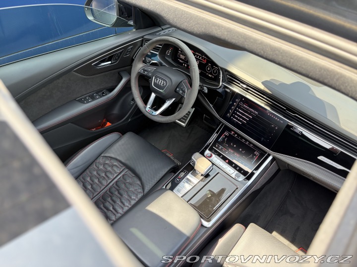 Audi RS Q8 4.0 TFSI 441kW, Vzduch, B 2021