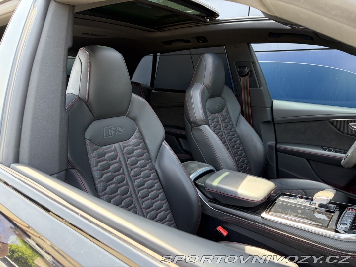 Audi RS Q8 4.0 TFSI 441kW, Vzduch, B 2021