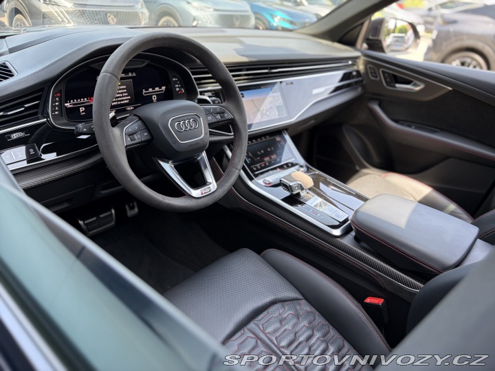 Audi RS Q8 4.0 TFSI 441kW, Vzduch, B 2021