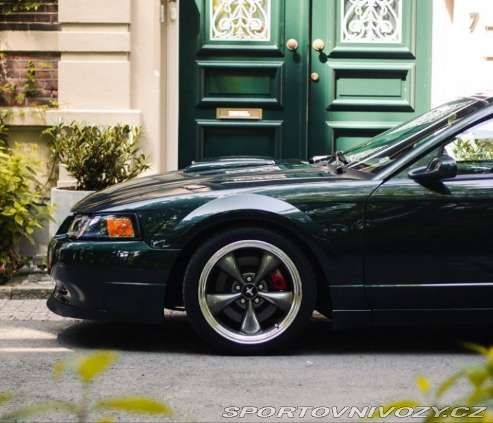Ford Mustang Bullitt 2001