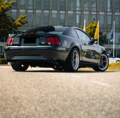 Ford Mustang Bullitt 2001