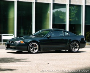 Ford Mustang Bullitt 2001