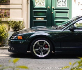 Ford Mustang Bullitt 2001