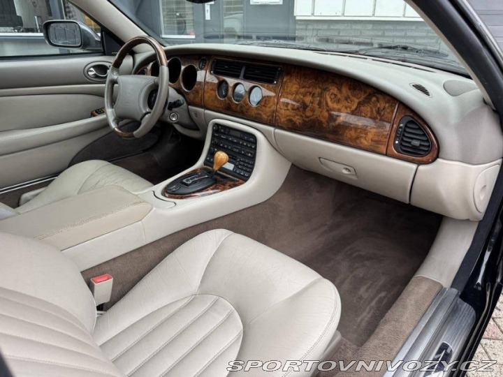 Jaguar XKR 1999