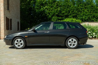 Alfa Romeo Ostatní modely 156 SPORTWAGON 2.0 JTS 2002