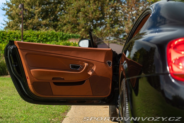 Bentley Continental GT 2004