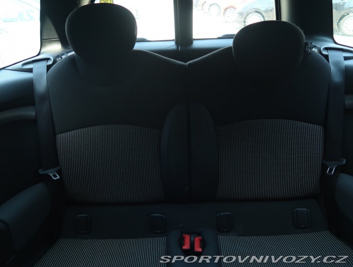 Mini Clubman Cooper S 2010