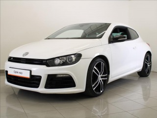 Volkswagen Scirocco 2,0 R 195kW Manuál 162tkm