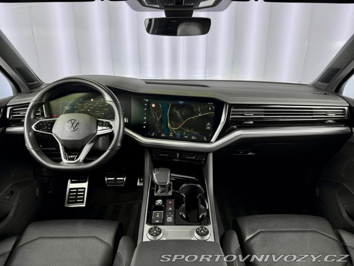Volkswagen Ostatní modely Touareg 4.0TDI V8 R-LINE 4MOTION, 2021