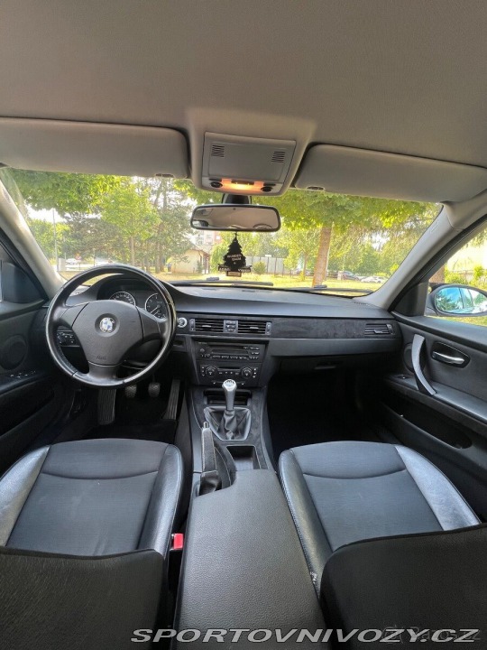 BMW 3 2,0   (E90) 110 kW | 2006 2005