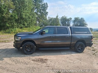 Dodge Ostatní modely RAM 1500 5,7 1500 Big Horn BackC 1800