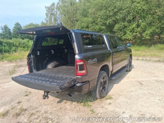 Dodge Ostatní modely RAM 1500 5,7 1500 Big Horn BackC 1800