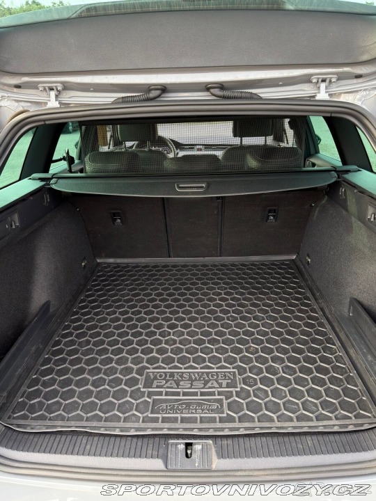 Volkswagen Ostatní modely Passat Variant Variant 2,0 B8 R-Line T 2023