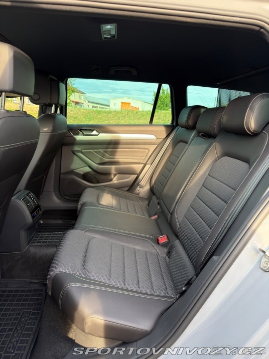 Volkswagen Ostatní modely Passat Variant Variant 2,0 B8 R-Line T 2023