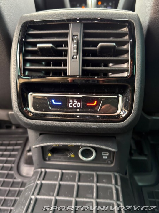 Volkswagen Ostatní modely Passat Variant Variant 2,0 B8 R-Line T 2023