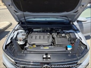 Volkswagen Ostatní modely Passat Variant Variant 2,0 B8 R-Line T 2023