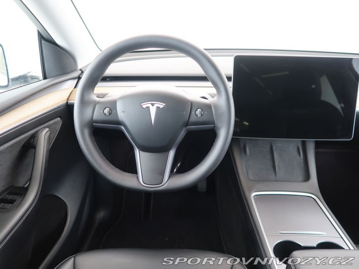 Tesla Model Y LongRange,4x4,DualMotor,7 2022
