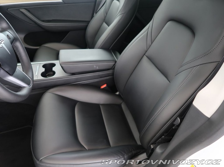 Tesla Model Y LongRange,4x4,DualMotor,7 2022