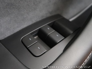 Tesla Model Y LongRange,4x4,DualMotor,7 2022