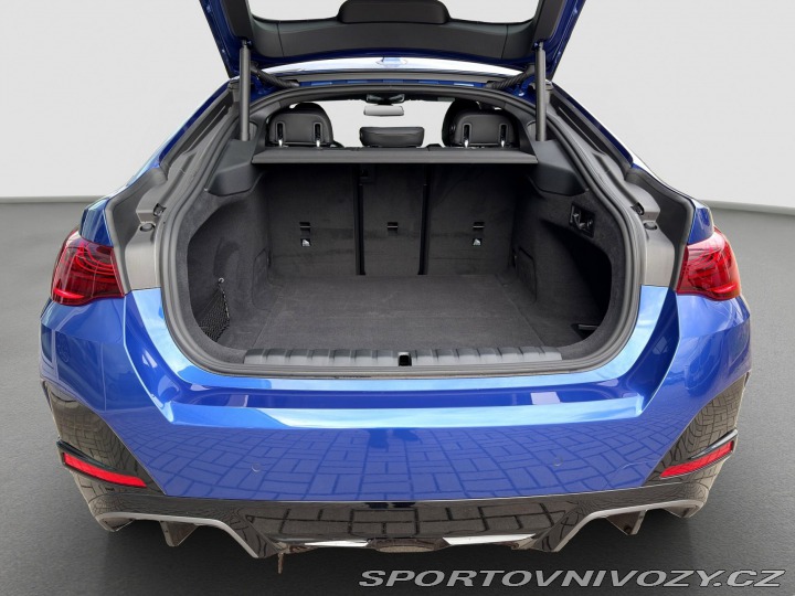 BMW i4 xDrive40 1800