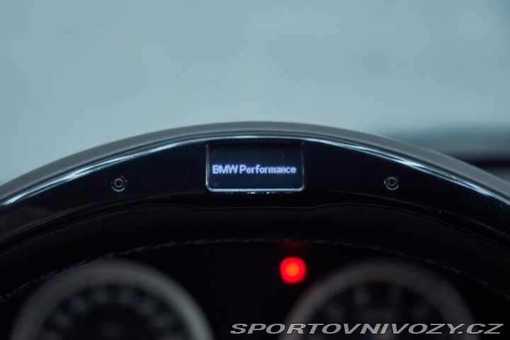 BMW M3 2010