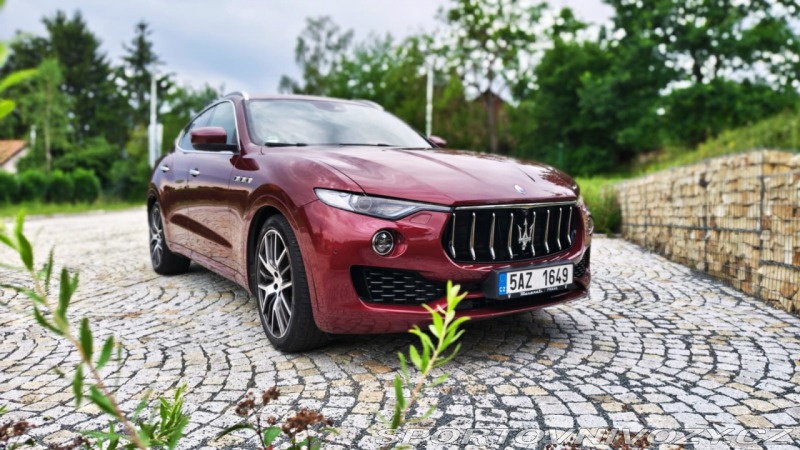 Maserati Levante 3.0D V6 Ermenegildo Zegna