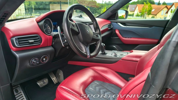 Maserati Levante 3.0D V6 Ermenegildo Zegna 2017