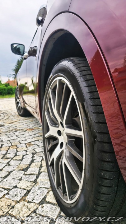 Maserati Levante 3.0D V6 Ermenegildo Zegna 2017