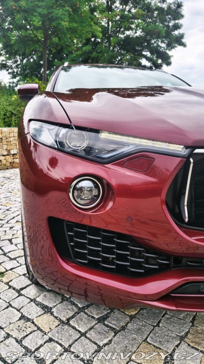 Maserati Levante 3.0D V6 Ermenegildo Zegna 2017