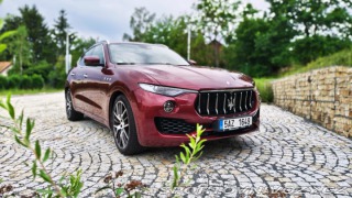 Maserati Levante 3.0D V6 Ermenegildo Zegna 2017