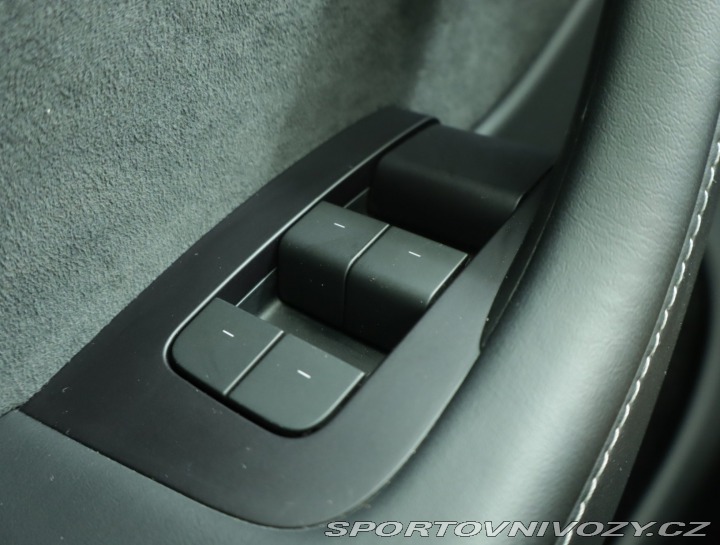 Tesla Model Y Long Range AWD 79kWh 2023
