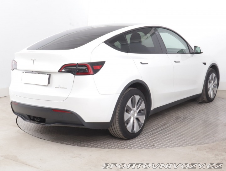 Tesla Model Y Long Range AWD 79kWh 2023