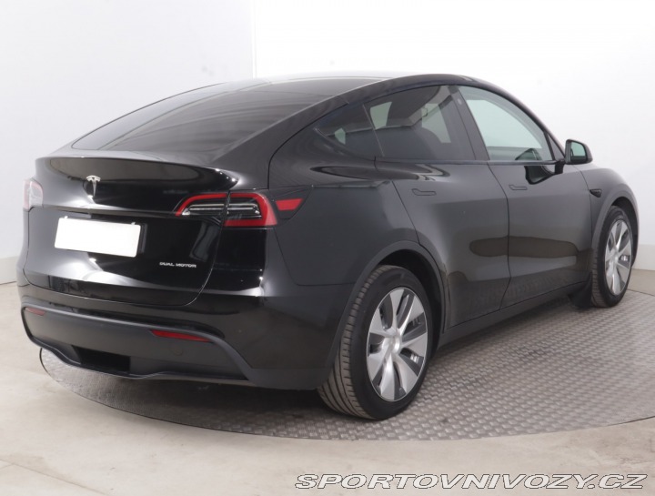 Tesla Model Y Long Range AWD 79kWh 2023