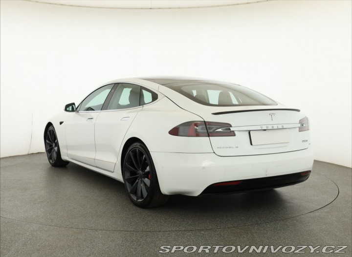 Tesla Model S P100D Ludicrous 2017