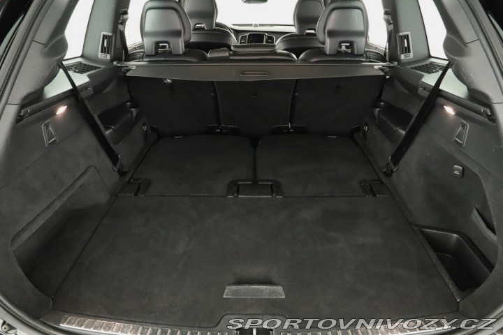Volvo Ostatní modely XC90 R-Design T8 Twin Engine A 2018