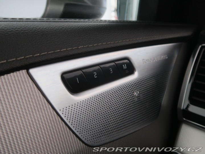 Volvo Ostatní modely XC90 R-Design T8 Twin Engine A 2018