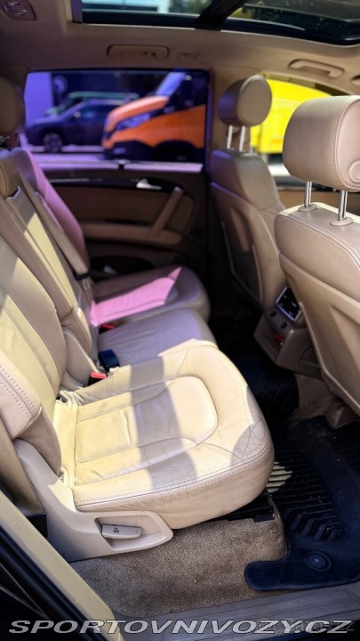 Audi Ostatní modely Q7 3,0 quattro, 7 míst, au 2006