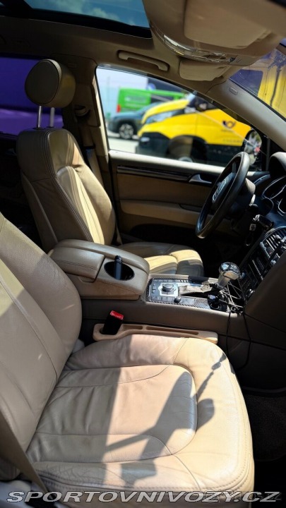 Audi Ostatní modely Q7 3,0 quattro, 7 míst, au 2006