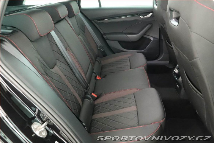 Škoda Octavia RS RS 2.0 TSI, RS 2.0 TSI 19 2025