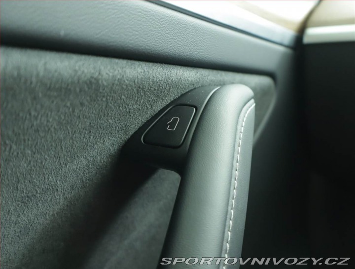 Tesla Model Y Long Range AWD 79kWh, SoH 2023