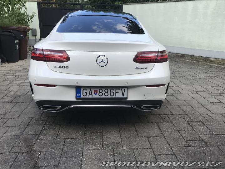 Mercedes-Benz E Kupé 400 4matic AT/9 2017