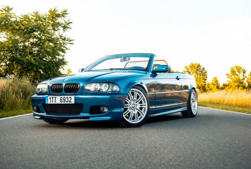 BMW 3 E46 330i, cabrio