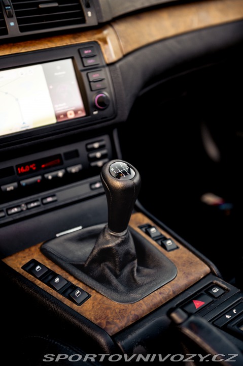 BMW 3 E46 330i, cabrio 2001
