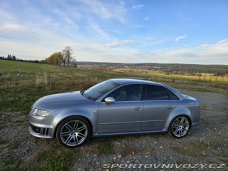 Audi RS4 2006