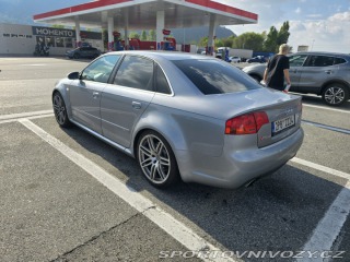 Audi RS4 2006