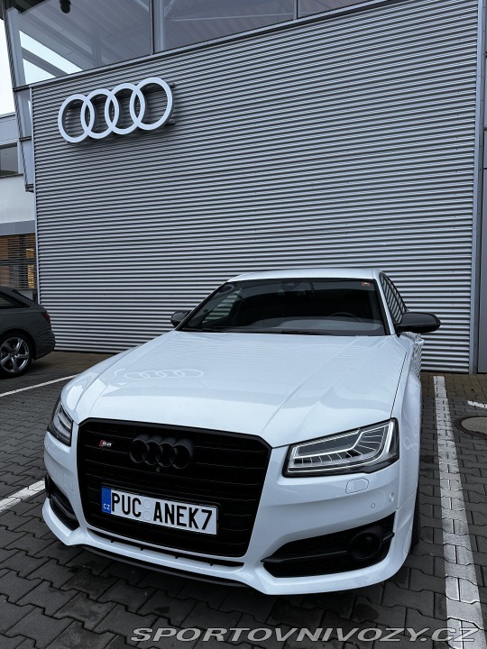 Audi S8 plus 445kw 2017