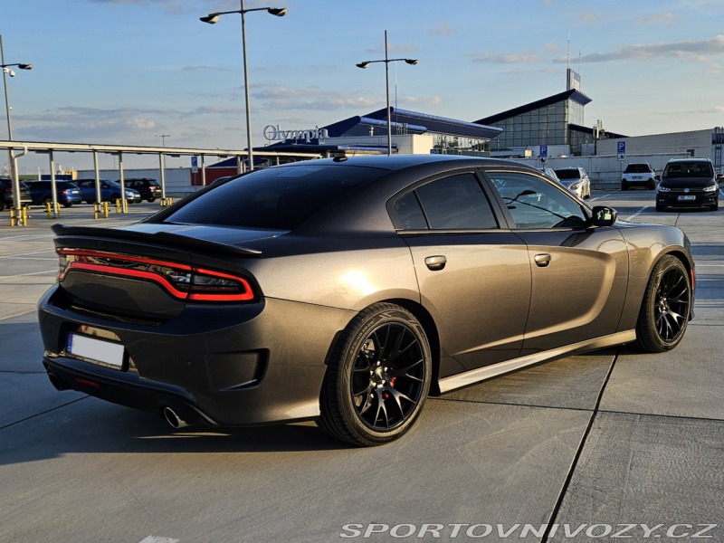 Dodge Charger SRT Hellcat