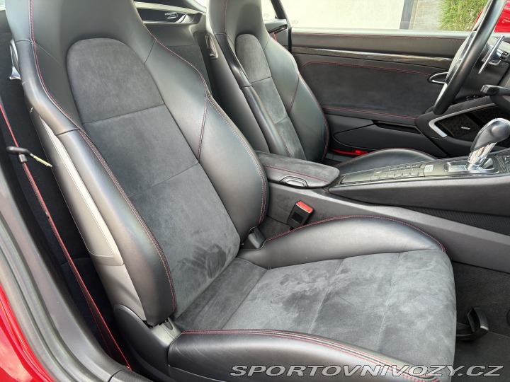 Porsche Cayman GTS 2016