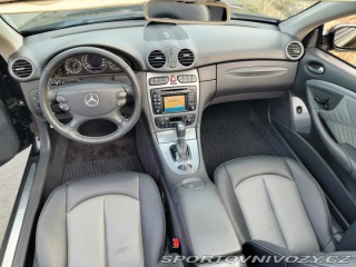 Mercedes-Benz CLK 320i V6 Avantgarde 2003